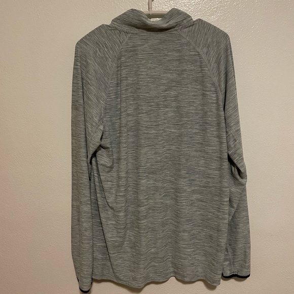 Old Navy Active Medium Grey Heather Size Large Breathe On Long Sleeve Pullover - Picture 3 of 8